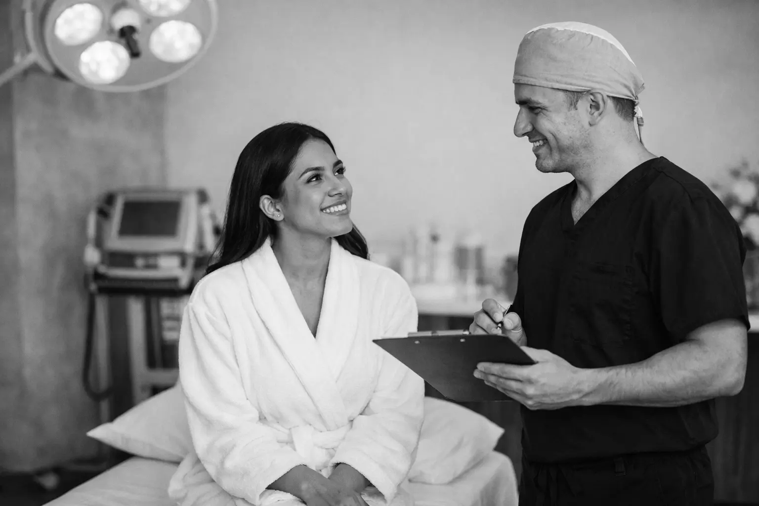 Patient consultation for mommy makeover at DR Cosmetic Inc Santo Domingo